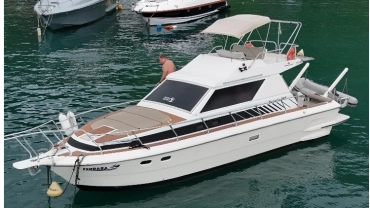 Passeio de lancha particular